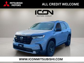 Used 2025 Honda Pilot TrailSport video 1