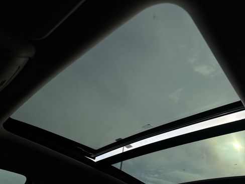 Used 2019 Cadillac XT5 Luxury image 19