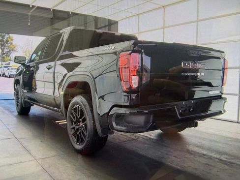 Used 2025 GMC Sierra 1500 Elevation AWD/4WD image 4