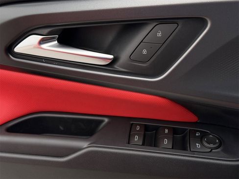 New 2026 Chevrolet Equinox EV RS image 21