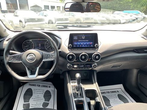 Used 2023 Nissan Sentra SV w/ All-Weather Package FWD image 12