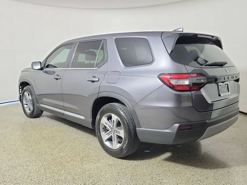 Used 2025 Honda Pilot EX-L image 7