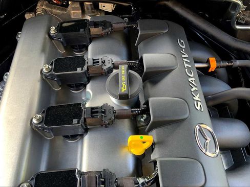 Used 2024 MAZDA MX-5 Miata Grand Touring w/ Weather Package RWD image 15