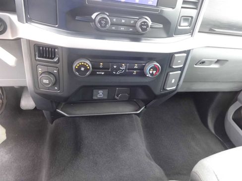Used 2023 Ford F150 XLT image 22
