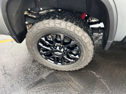 Used 2025 Chevrolet Silverado 2500 LT w/ Trail Boss Package image 32