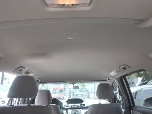Used 2014 Honda Odyssey LX image 17