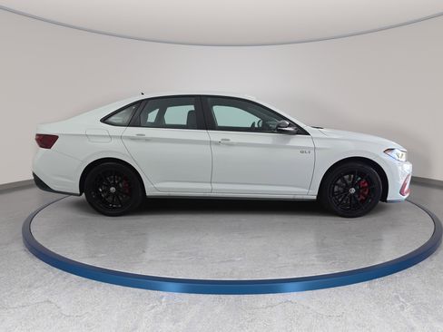 Used 2025 Volkswagen Jetta GLI Autobahn w/ GLI Black Package FWD image 4