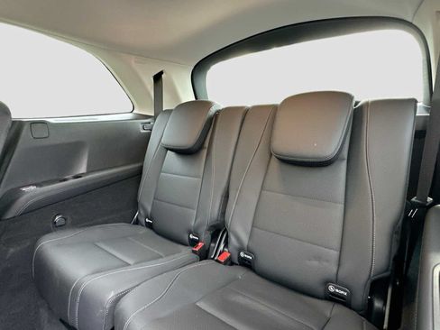 Used 2026 Mercedes-Benz GLS 450 4MATIC image 29