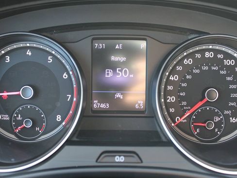 Used 2021 Volkswagen Atlas SE w/ Towing Package FWD image 18