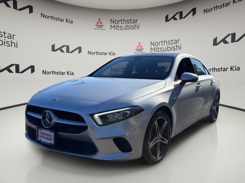Used 2022 Mercedes-Benz A 220 4MATIC image 1