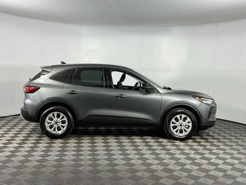 Used 2025 Ford Escape Active image 6