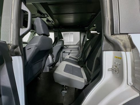 Used 2025 Ford Bronco Big Bend image 28