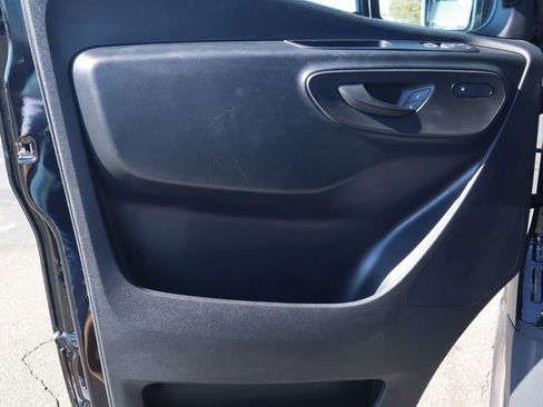 Used 2025 Mercedes-Benz Sprinter 2500 image 19