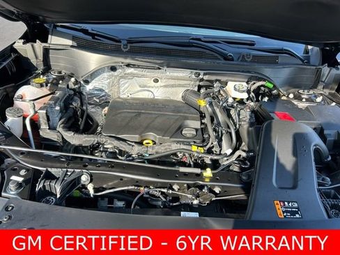 Used 2025 Chevrolet Trax RS w/ Sunroof Package image 11