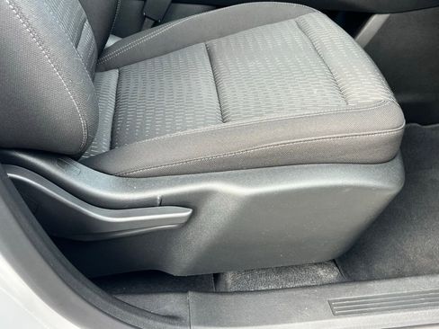 Certified 2025 Chevrolet Equinox LT image 16