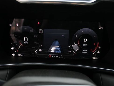 New 2025 GMC Canyon Elevation w/ Convenience Package image 21