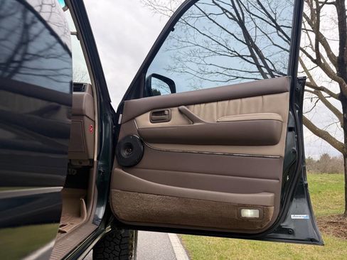 Used 1996 Toyota Land Cruiser image 67