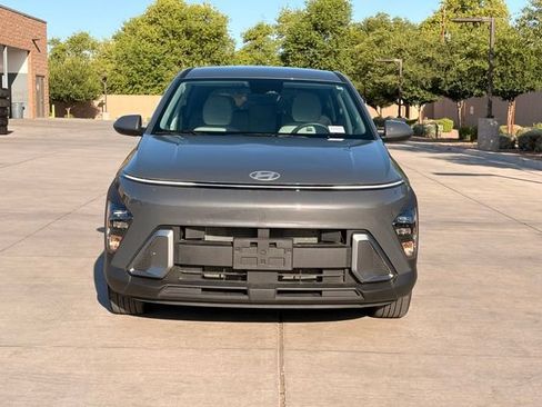 Used 2026 Hyundai Kona SE FWD image 4