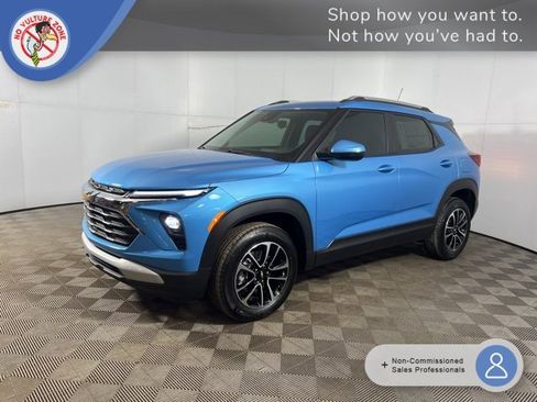 New 2026 Chevrolet TrailBlazer LT w/ LT Cold Weather Package image 1