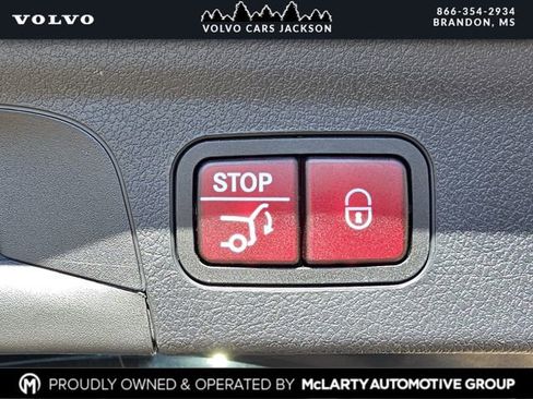 Used 2024 Mercedes-Benz GLE 350 4MATIC image 32