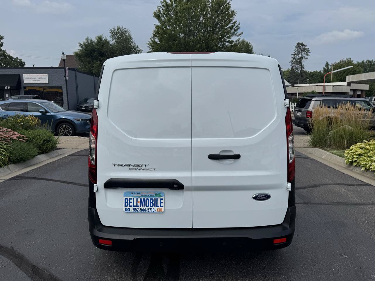 Used 2023 Ford Transit Connect XL FWD image 4
