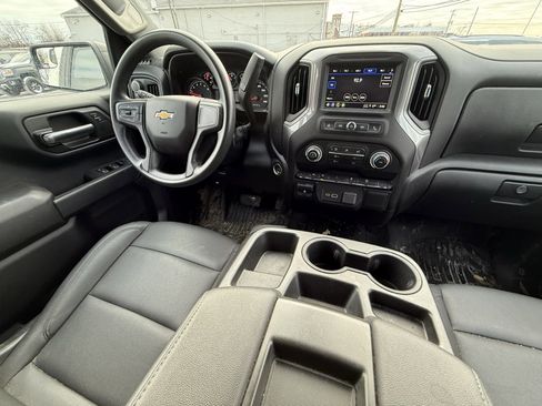 Used 2024 Chevrolet Silverado 1500 W/T w/ WT Value Package image 21