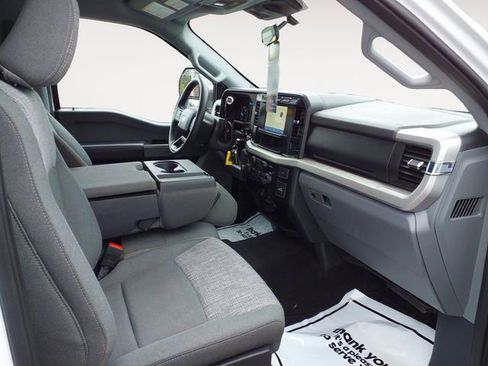 Certified 2024 Ford F350 XLT w/ 360-Degree Camera Package image 14