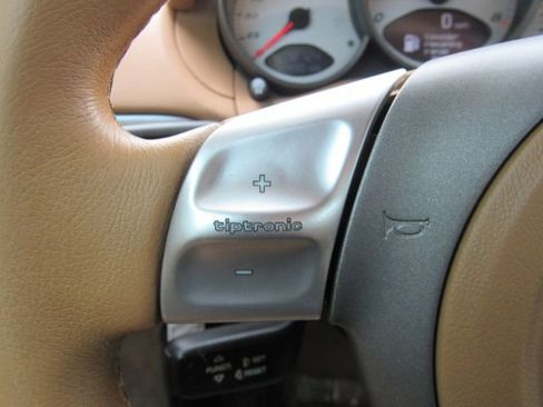 Used 2006 Porsche Cayman S image 25