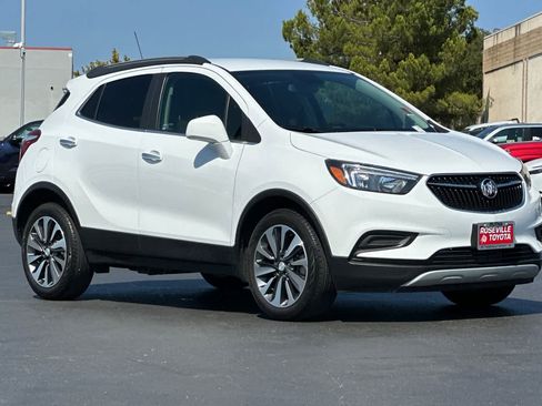 Used 2021 Buick Encore Preferred w/ Safety Package image 5