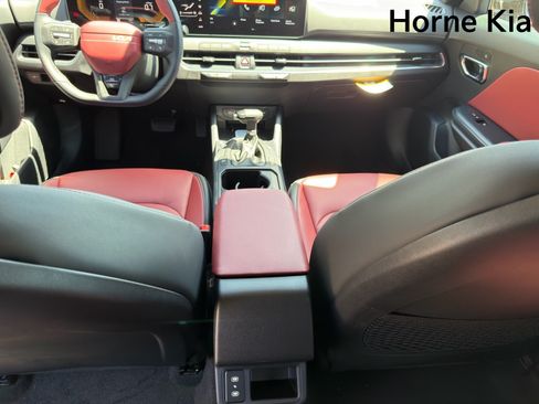 New 2026 Kia K4 EX FWD image 21