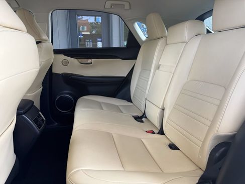 Used 2015 Lexus NX 200t FWD image 11