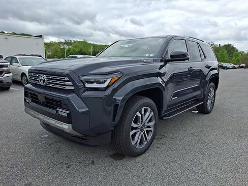 New 2026 Toyota 4Runner Limited AWD/4WD image 2