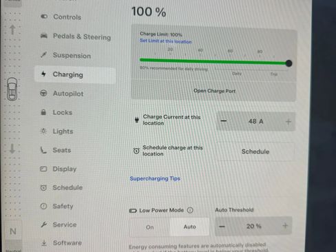 Used 2023 Tesla Model X image 13