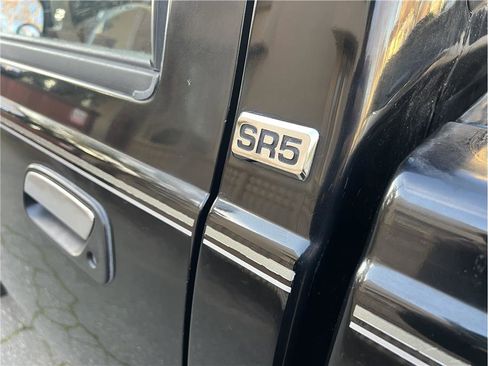 Used 1993 Toyota T100 SR5 image 9