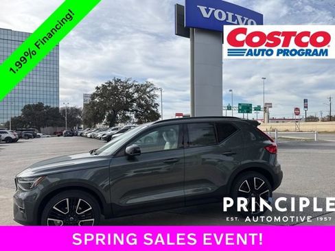 New 2026 Volvo XC40 B5 Ultra w/ Climate Package AWD/4WD image 7