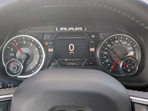 Used 2023 RAM 1500 Laramie AWD/4WD image 25