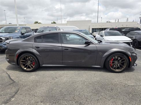 Used 2023 Dodge Charger SRT Hellcat RWD image 4