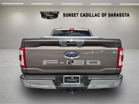Used 2021 Ford F150 Lariat w/ Max Trailer Tow Package image 4