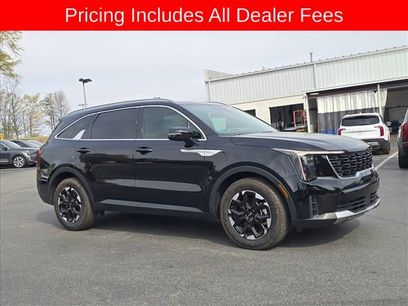 Used 2025 Kia Sorento S w/ Panoramic Sunroof Package