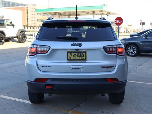 Used 2024 Jeep Compass Trailhawk AWD/4WD image 13