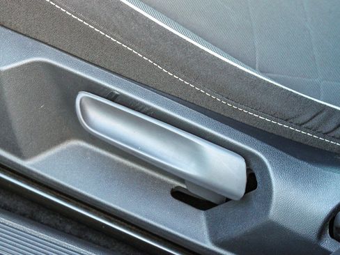 Used 2025 Volkswagen Jetta Sport image 22