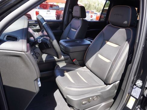 Certified 2023 GMC Yukon XL AT4 w/ Technology Package AWD/4WD image 16