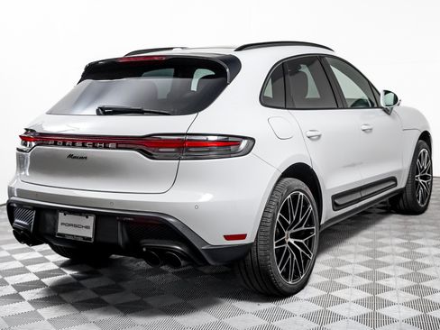 Certified 2026 Porsche Macan AWD/4WD image 9