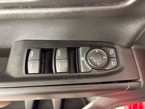 Used 2019 Chevrolet Silverado 1500 Custom Trail Boss w/ Custom Convenience Package AWD/4WD image 19