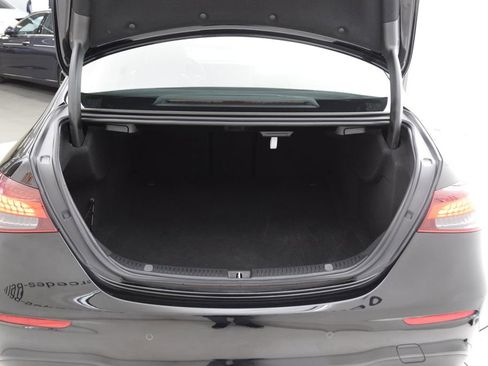 Certified 2023 Mercedes-Benz E 350 4MATIC Sedan image 30