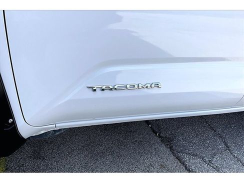 Used 2024 Toyota Tacoma SR5 RWD image 38
