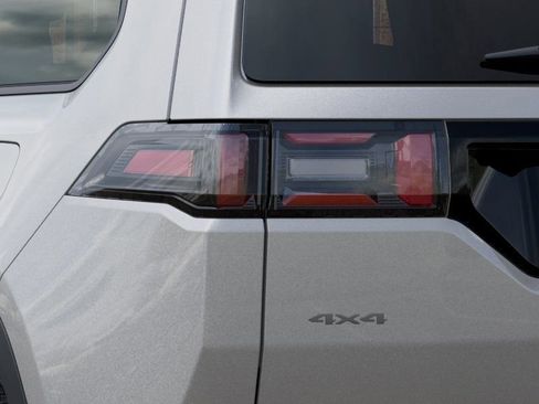 New 2026 Jeep Cherokee Overland AWD/4WD image 9