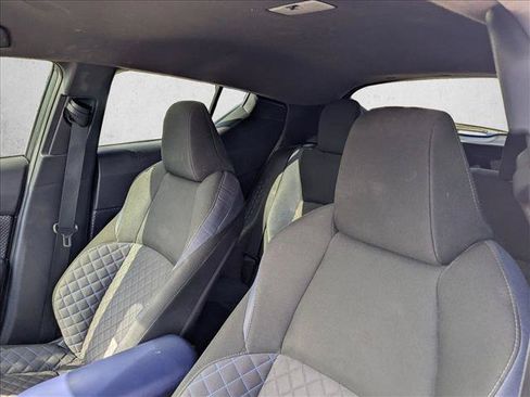 Used 2021 Toyota C-HR XLE FWD image 14