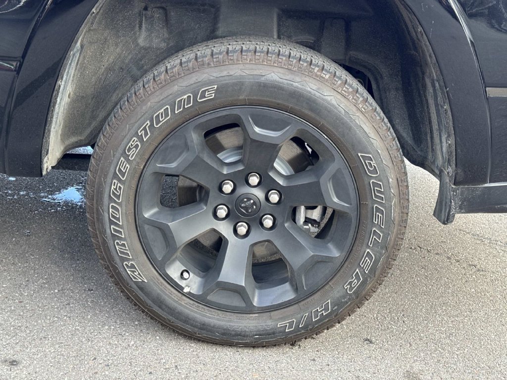 Used 2025 RAM 1500 Big Horn RWD image 30