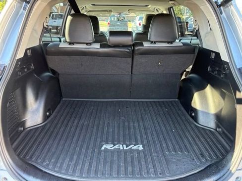 Used 2016 Toyota RAV4 XLE AWD/4WD image 14